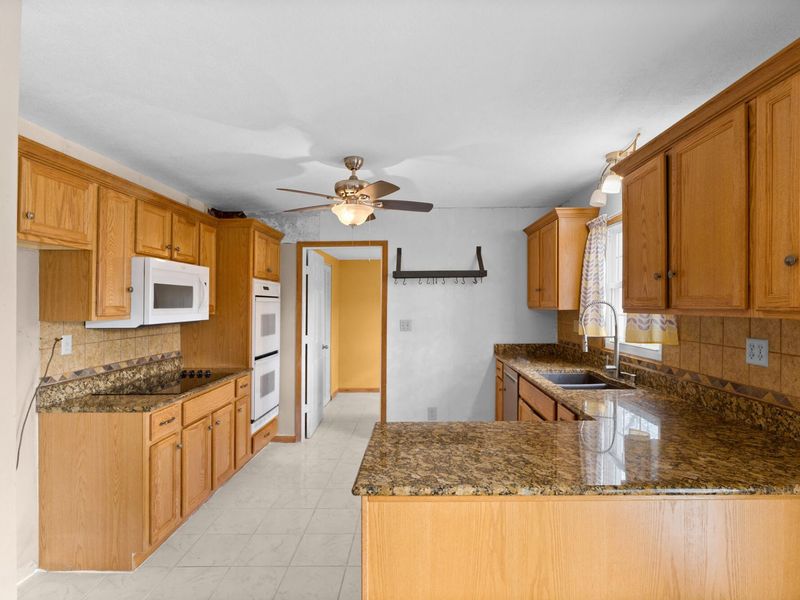 23634 Center Street, Raymond, OH 43067 Photo 16