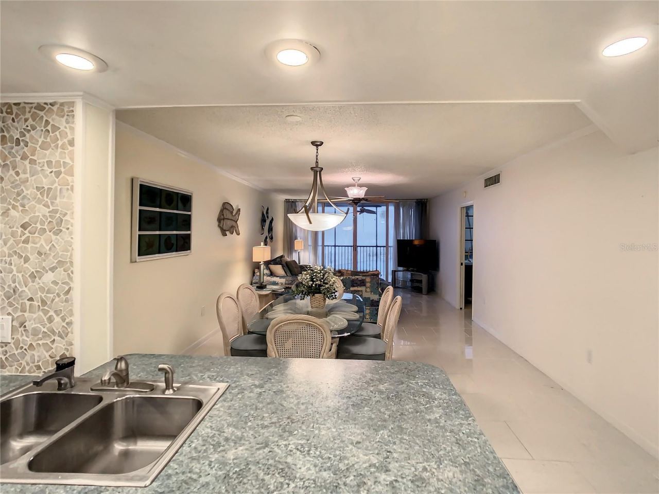 18304 Gulf Boulevard, Unit 116, Redington Shores, FL 33708 Photo