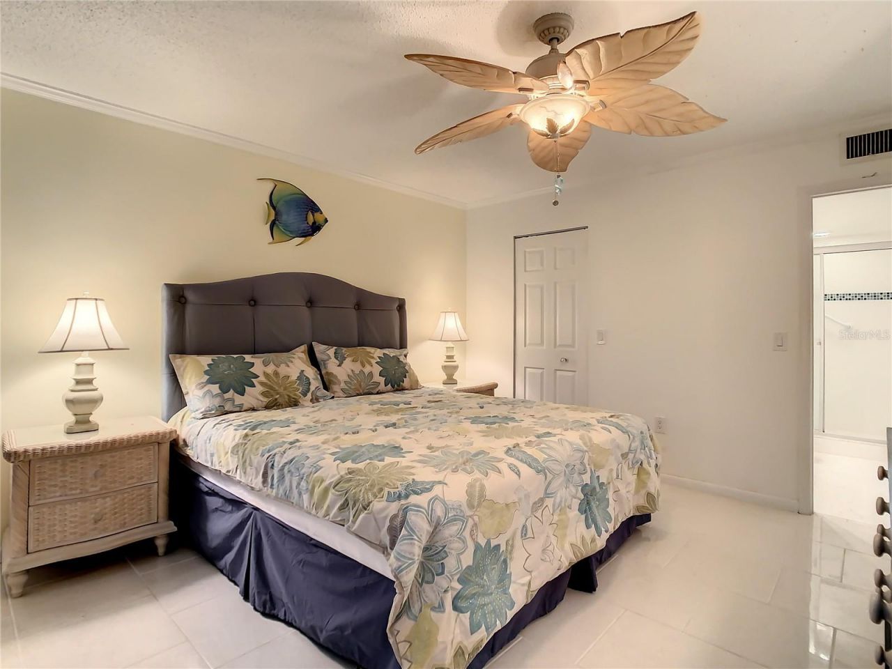 18304 Gulf Boulevard, Unit 116, Redington Shores, FL 33708 Photo
