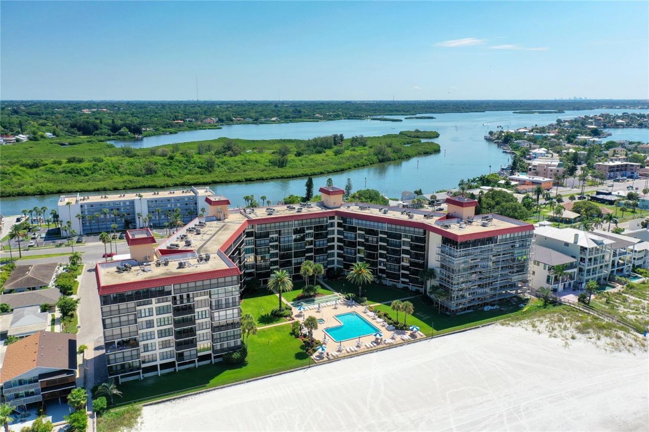 18304 Gulf Boulevard, Unit 116, Redington Shores, FL 33708 Photo
