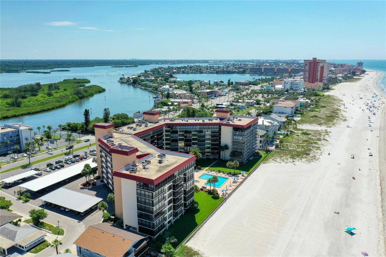 18304 Gulf Boulevard, Unit 116, Redington Shores, FL 33708 Photo