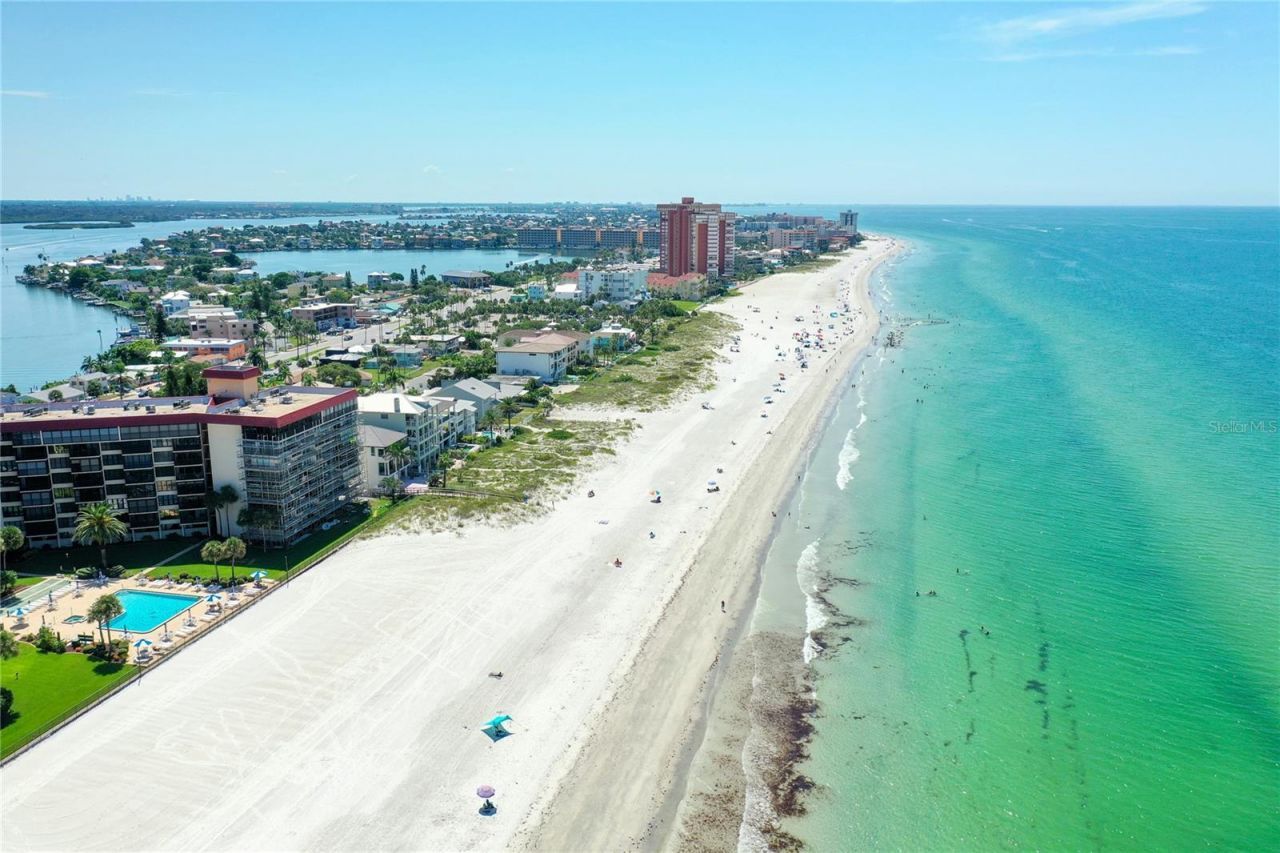 18304 Gulf Boulevard, Unit 116, Redington Shores, FL 33708 Photo
