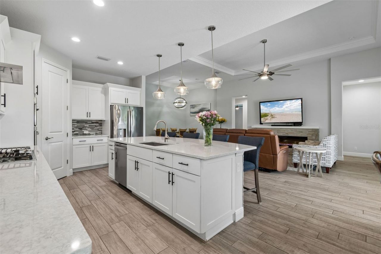 1008 Siberian Glen, Bradenton, FL 34212 Photo