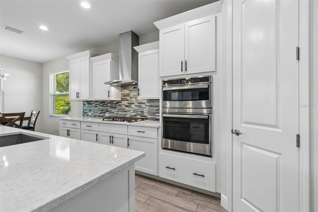 1008 Siberian Glen, Bradenton, FL 34212 Photo