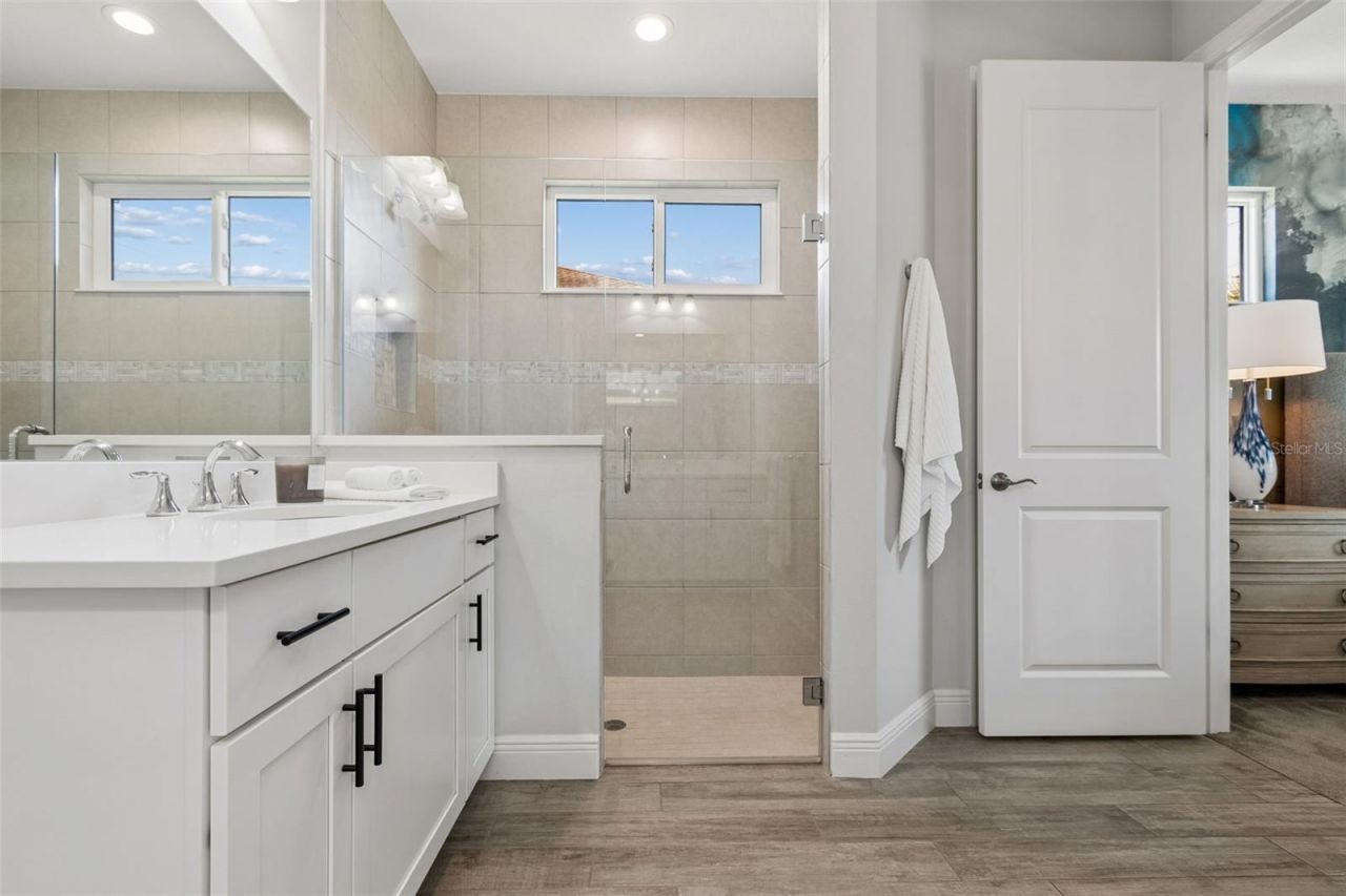 1008 Siberian Glen, Bradenton, FL 34212 Photo