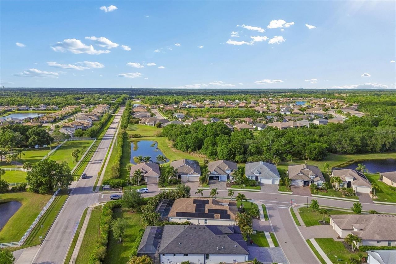 1008 Siberian Glen, Bradenton, FL 34212 Photo