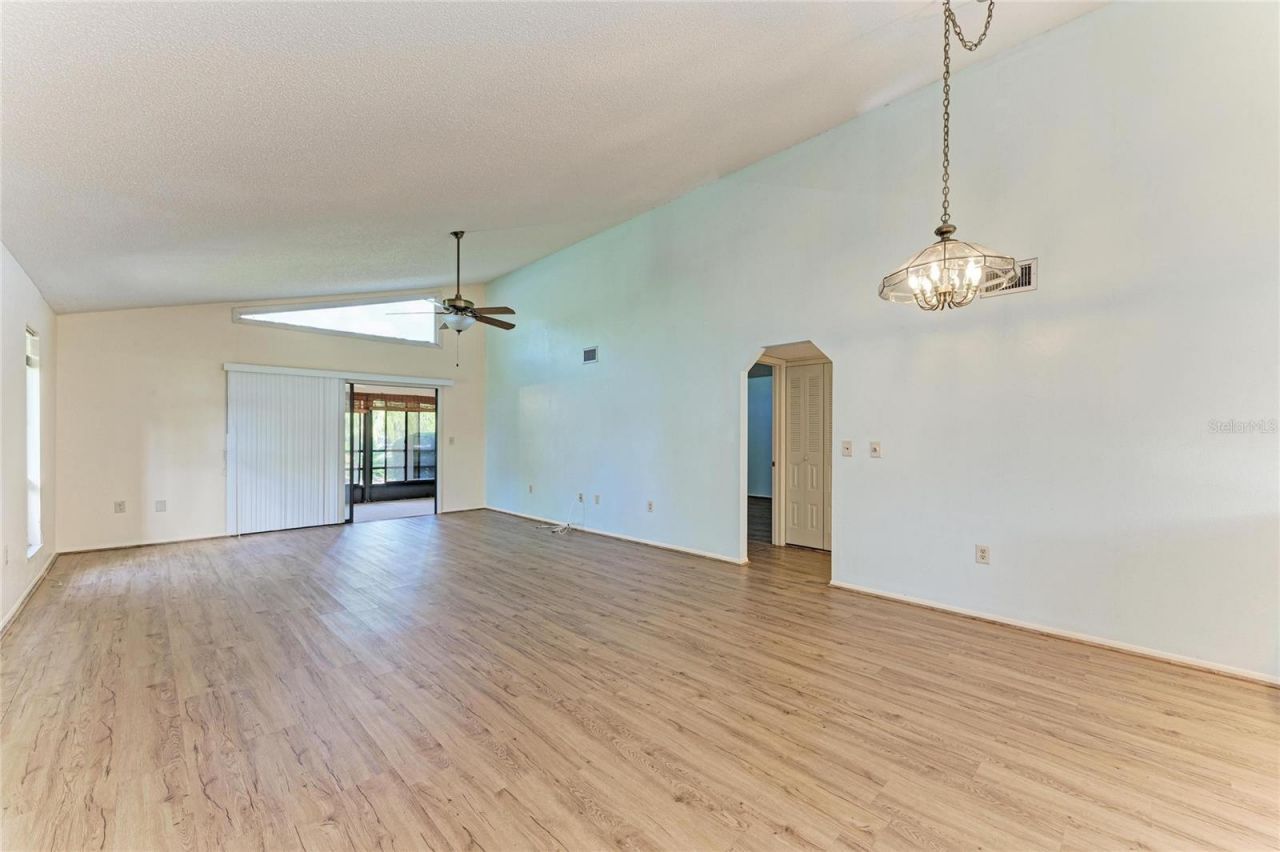 5400 34th Street W, Unit D11, Bradenton, FL 34210 Photo