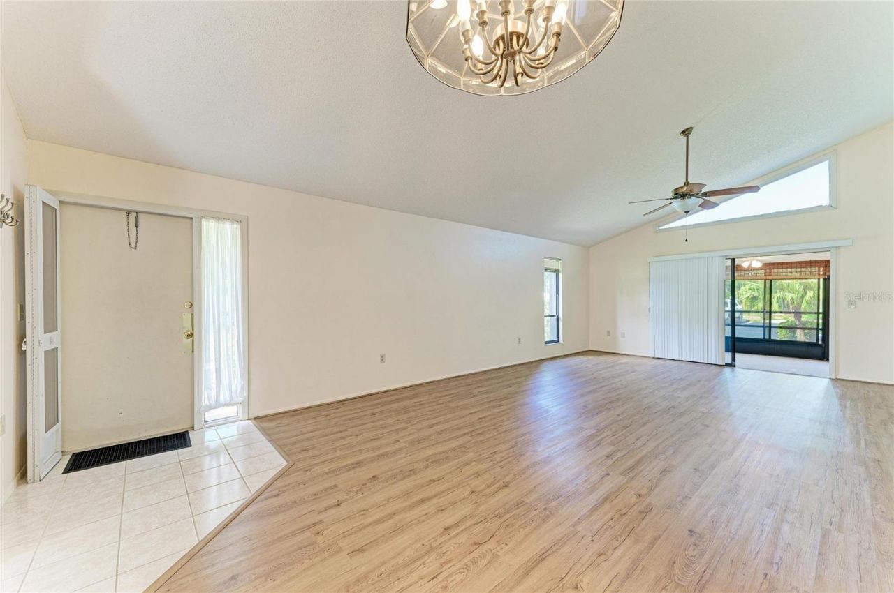 5400 34th Street W, Unit D11, Bradenton, FL 34210 Photo