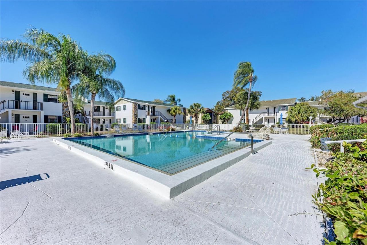 5400 34th Street W, Unit D11, Bradenton, FL 34210 Photo