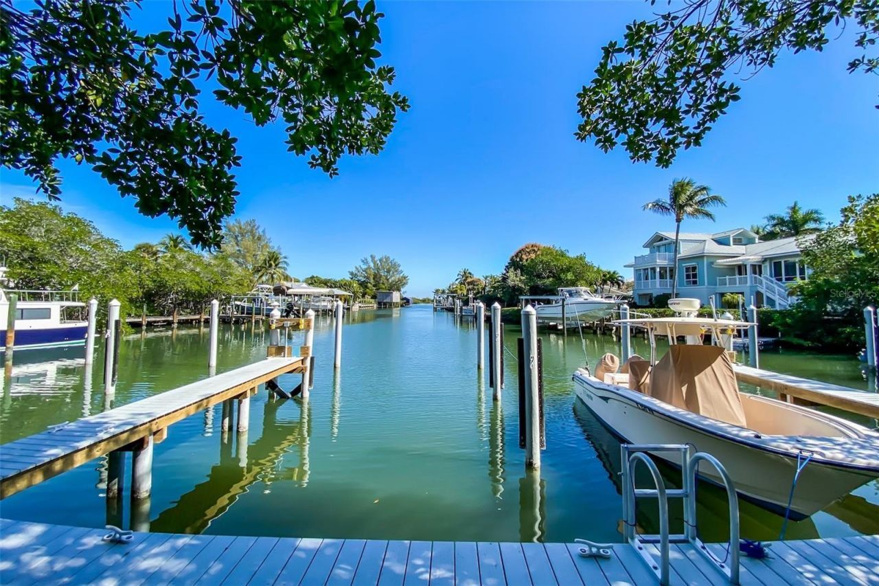 739 S Harbor Drive, Unit 2, Boca Grande, FL 33921 Photo