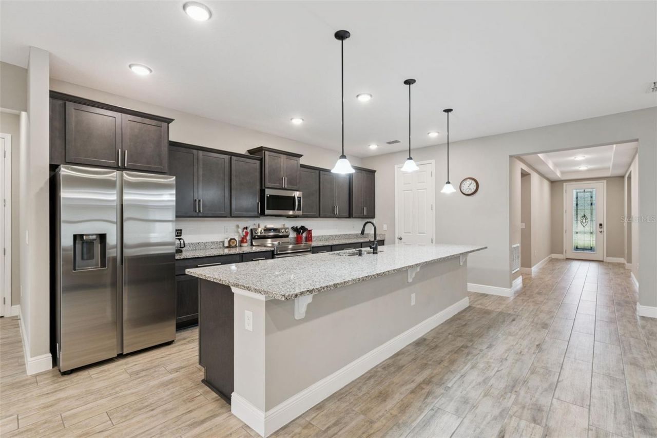714 Oaks Shores Road , Leesburg, FL 34748 Photo
