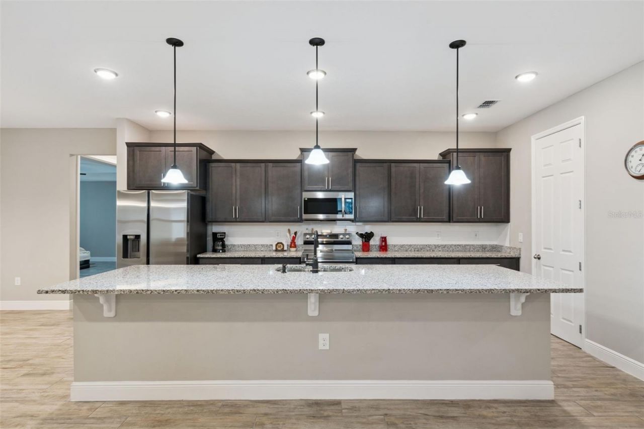 714 Oaks Shores Road , Leesburg, FL 34748 Photo