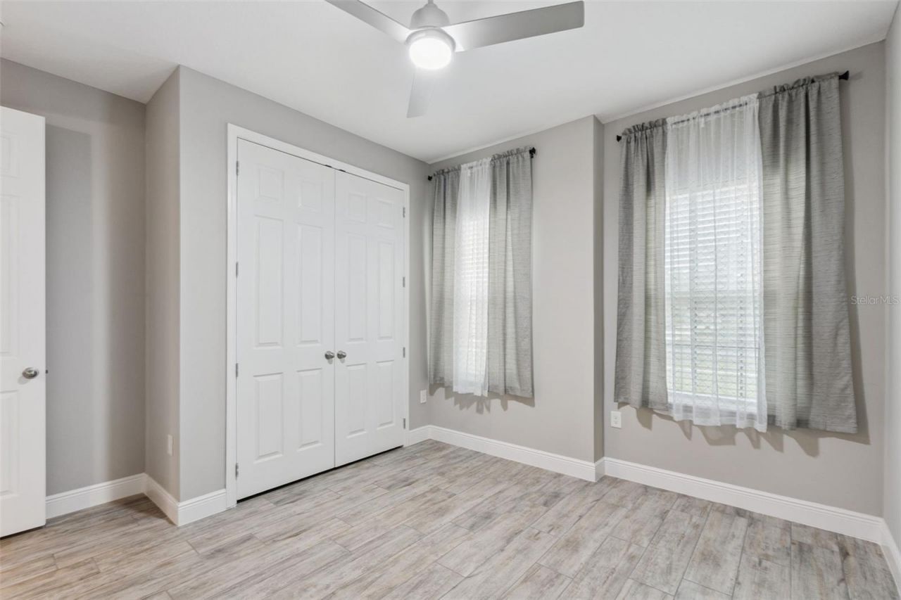 714 Oaks Shores Road , Leesburg, FL 34748 Photo