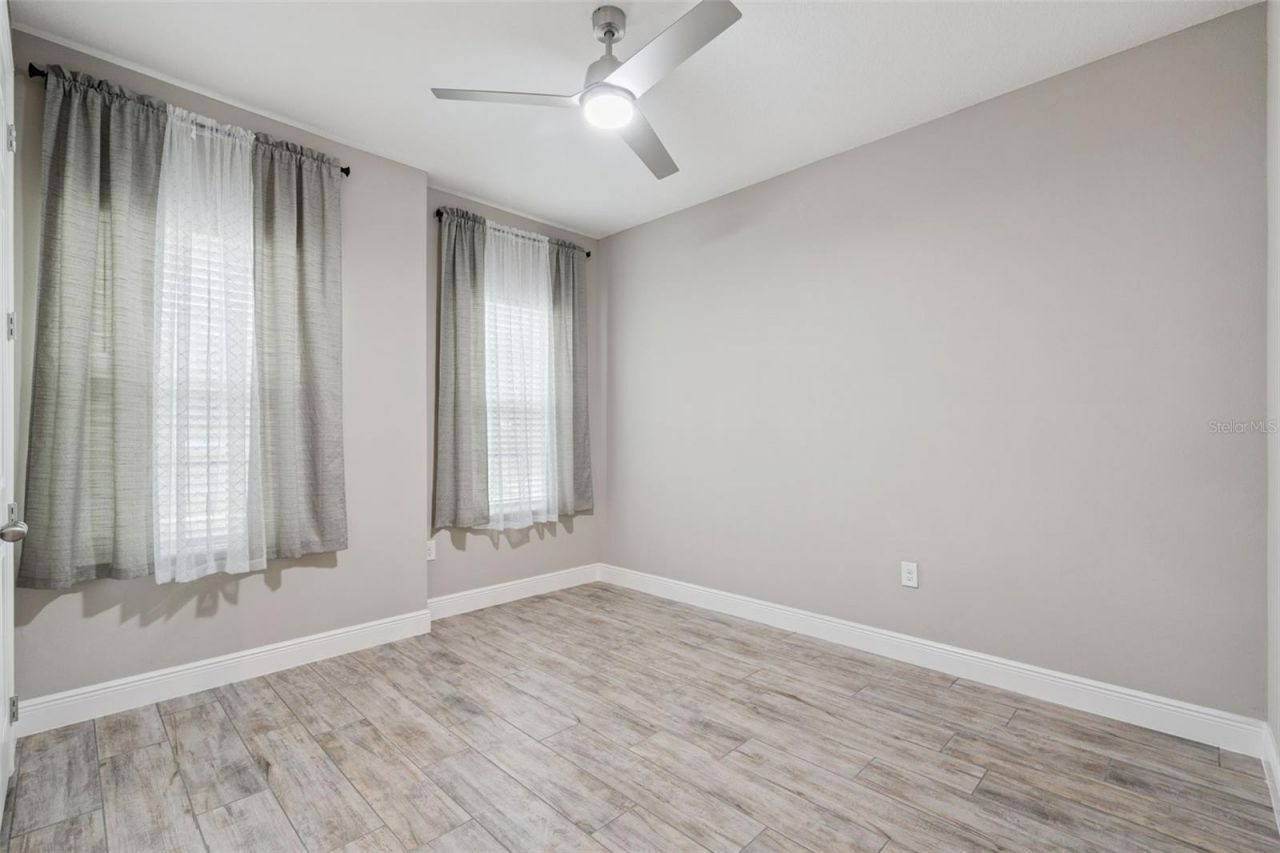 714 Oaks Shores Road , Leesburg, FL 34748 Photo