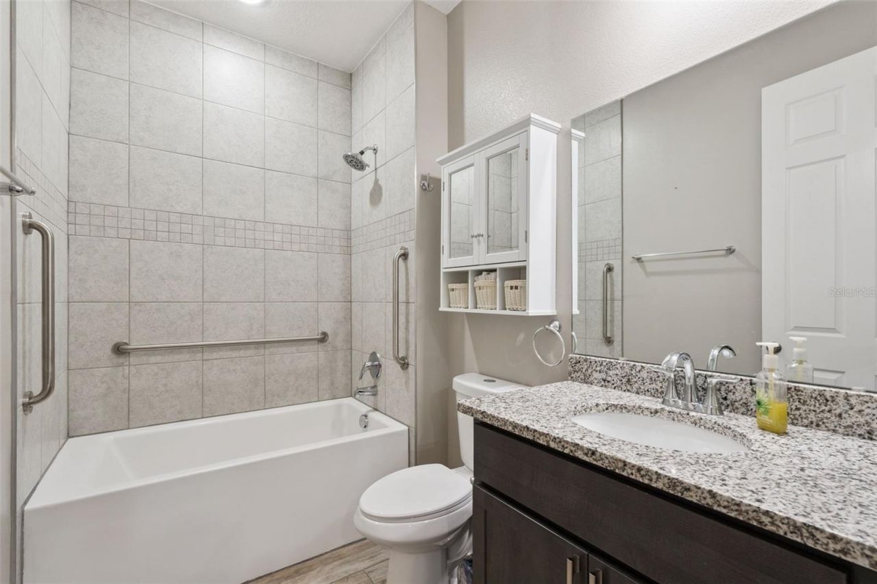714 Oaks Shores Road , Leesburg, FL 34748 Photo
