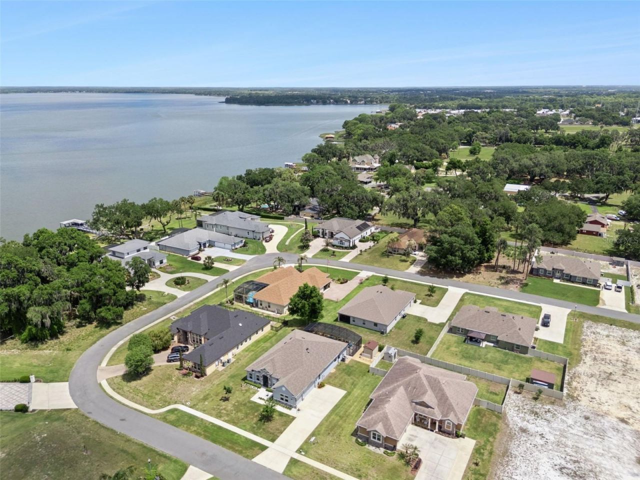 714 Oaks Shores Road , Leesburg, FL 34748 Photo