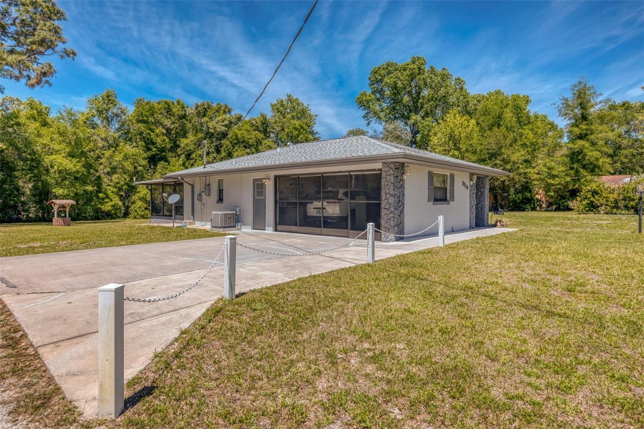 3710 S Susan Point , Inverness, FL 34452 Photo