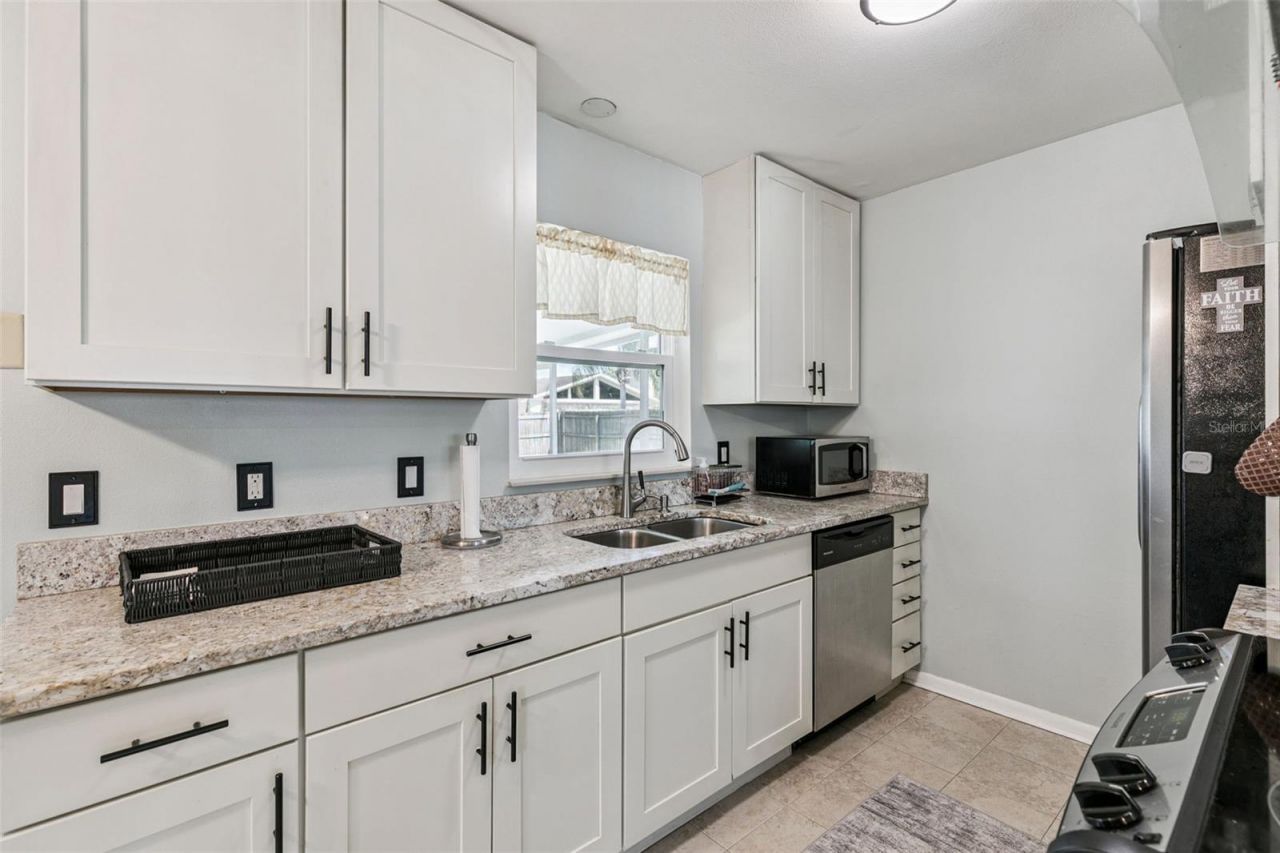 102 N Silver Cluster Court , Longwood, FL 32750 Photo