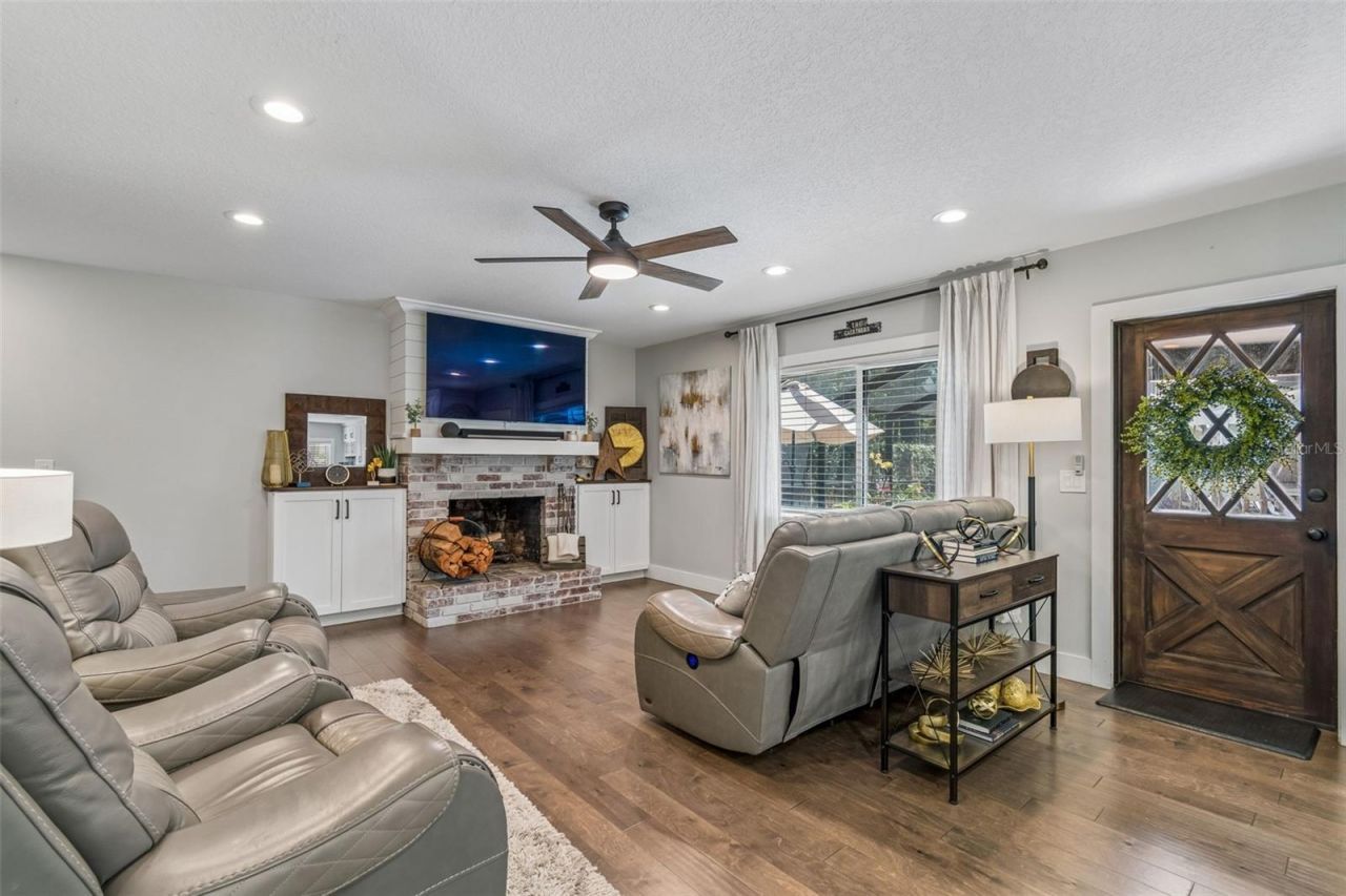 4528 W Woodmere Road, Tampa, FL 33609 Photo