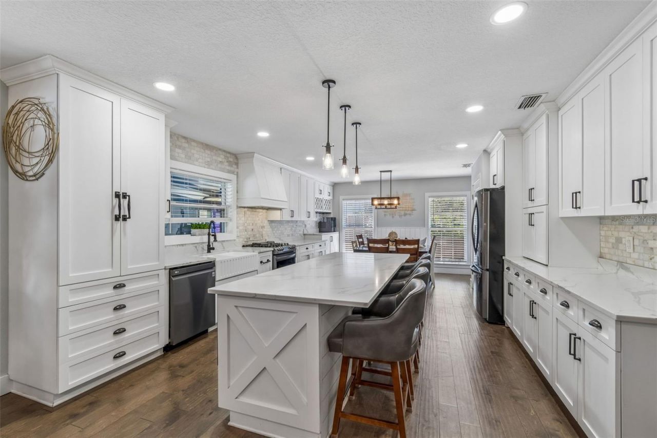 4528 W Woodmere Road, Tampa, FL 33609 Photo