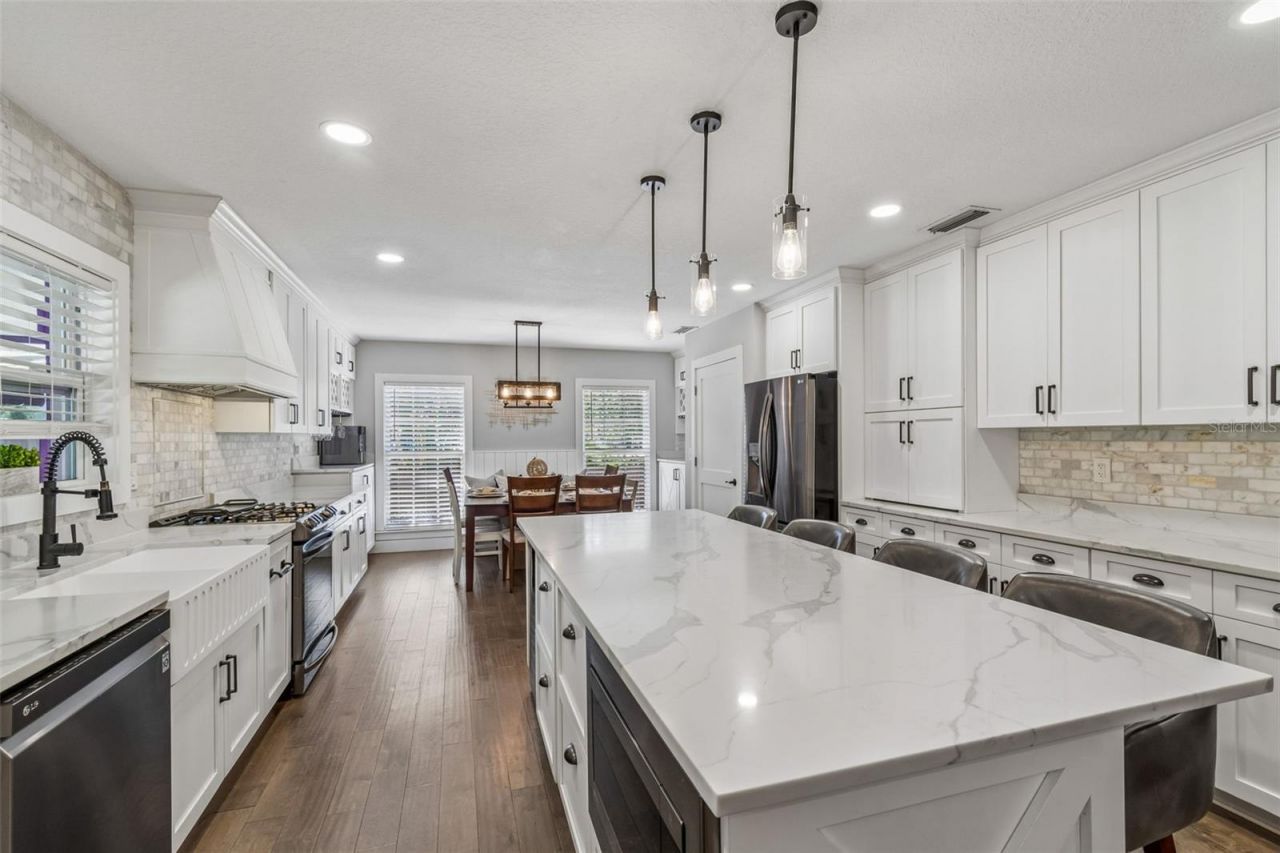 4528 W Woodmere Road, Tampa, FL 33609 Photo