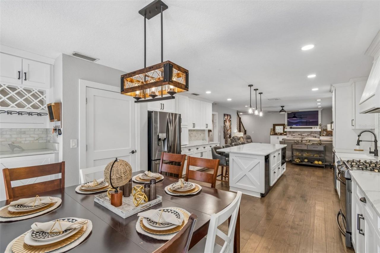 4528 W Woodmere Road, Tampa, FL 33609 Photo