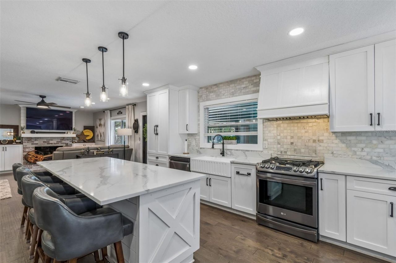 4528 W Woodmere Road, Tampa, FL 33609 Photo