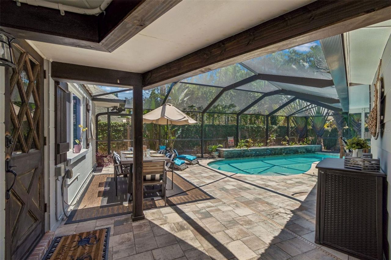 4528 W Woodmere Road, Tampa, FL 33609 Photo