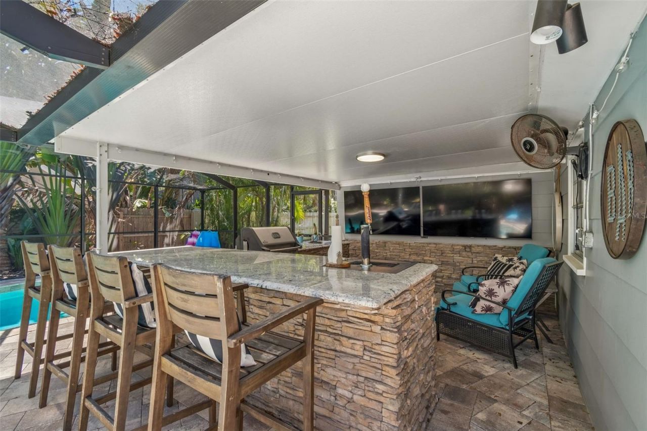 4528 W Woodmere Road, Tampa, FL 33609 Photo