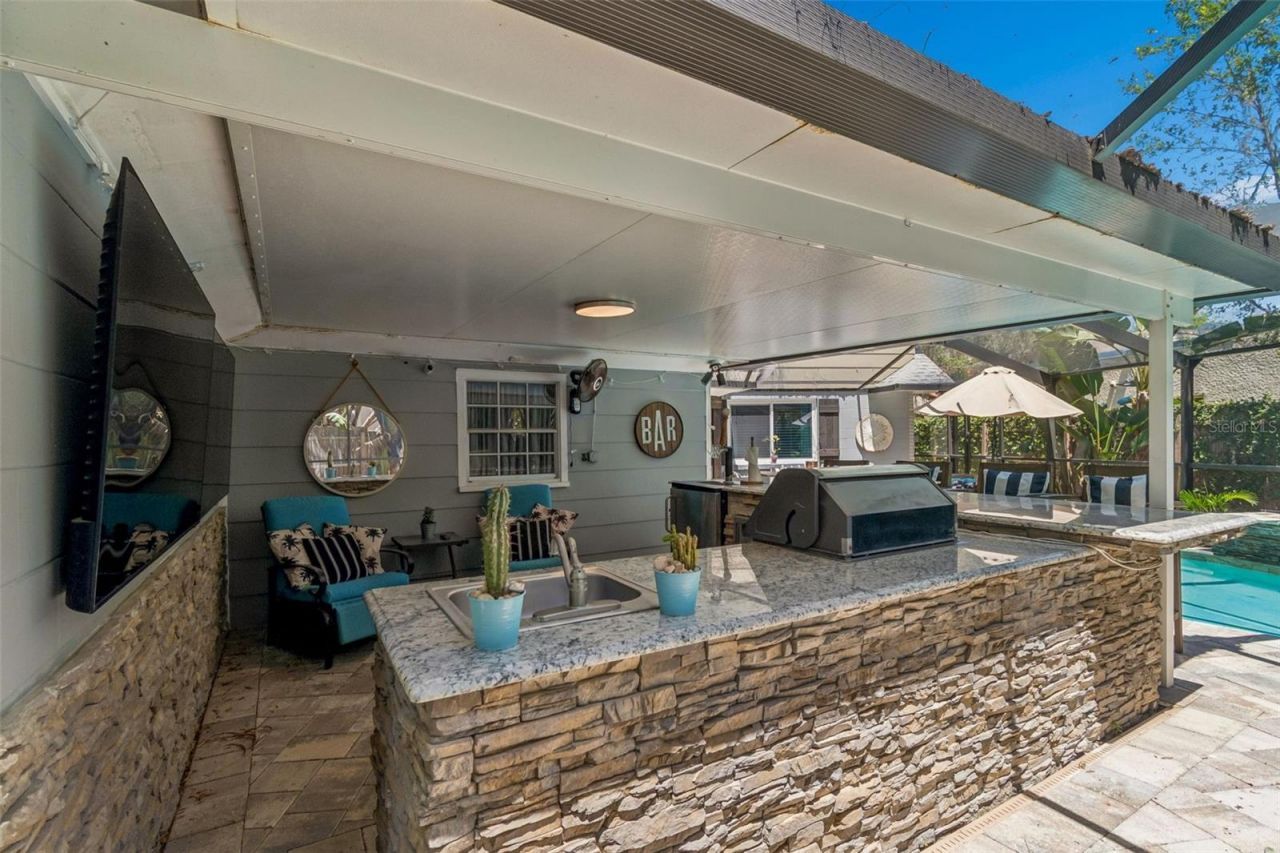 4528 W Woodmere Road, Tampa, FL 33609 Photo