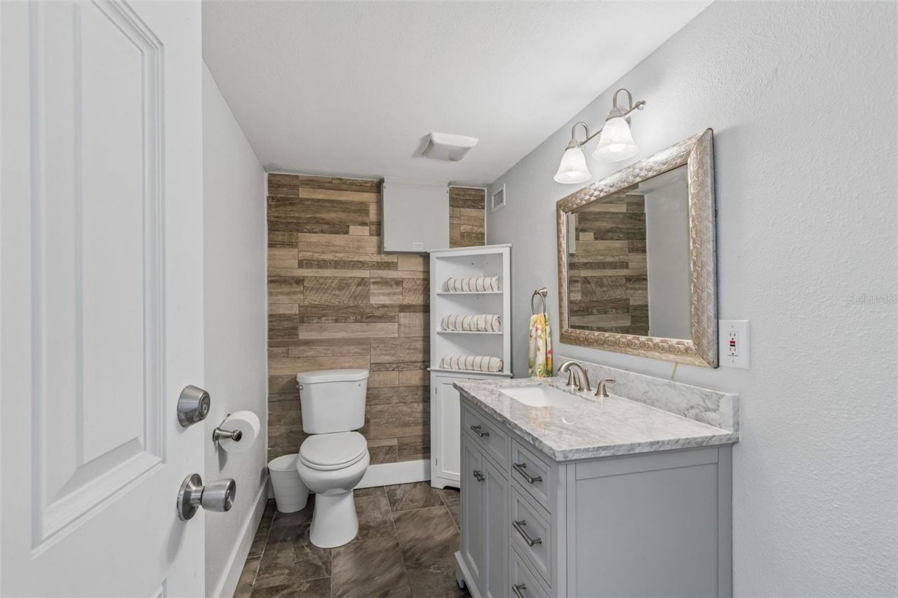 4528 W Woodmere Road, Tampa, FL 33609 Photo