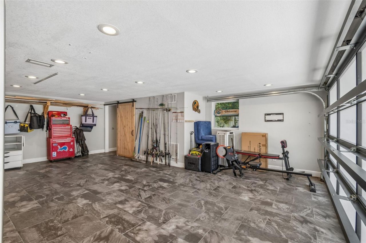 4528 W Woodmere Road, Tampa, FL 33609 Photo
