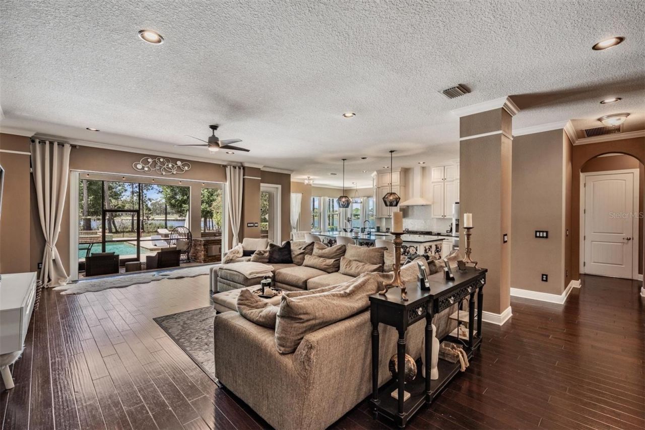 9134 Tillinghast Drive, Tampa, FL 33626 Photo