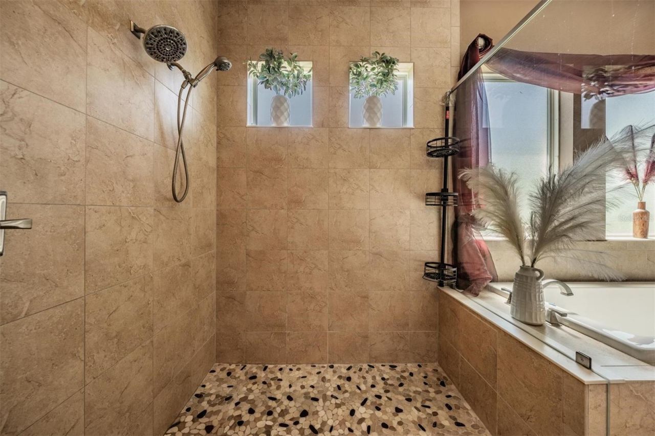 9134 Tillinghast Drive, Tampa, FL 33626 Photo