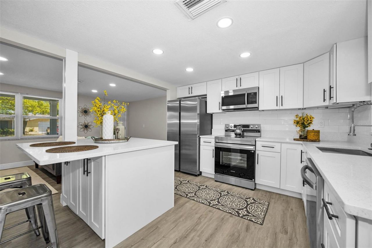 8733 Cochise Lane , Port Richey, FL 34668 Photo