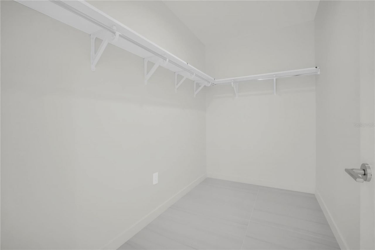 400 Central Avenue, Unit 4002, Saint Petersburg, FL 33701 Photo