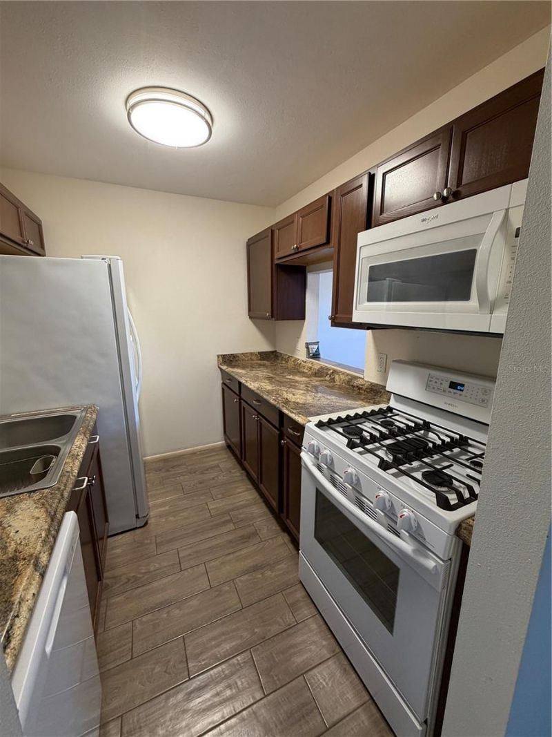 5967 Terrace Park Drive N, Unit 104, Saint Petersburg, FL 33709 Photo