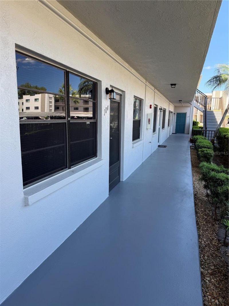 5967 Terrace Park Drive N, Unit 104, Saint Petersburg, FL 33709 Photo