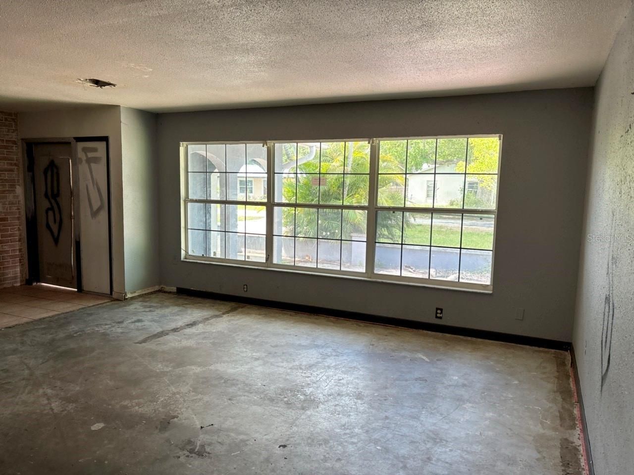 6329 11th Street Court E, Bradenton, FL 34203 Photo