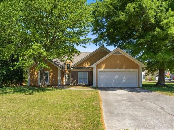 100 Winslow Court , Mcdonough, GA 30253