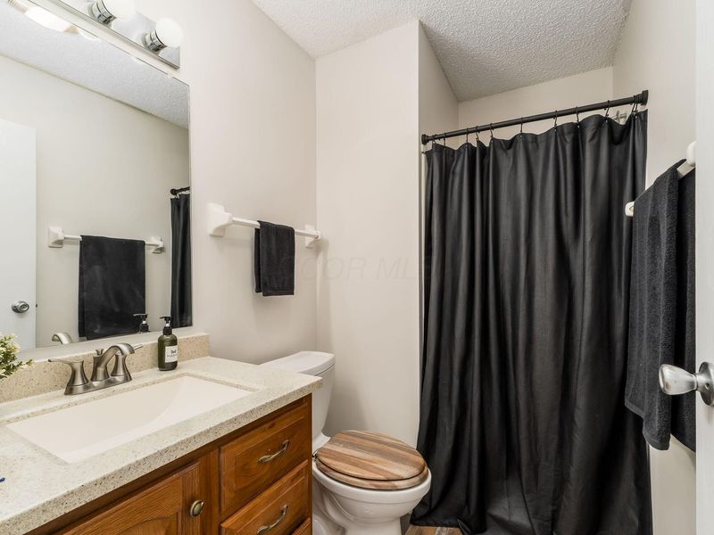 182 Macfalls Way, Unit # 17D, Blacklick, OH 43004 Photo 25