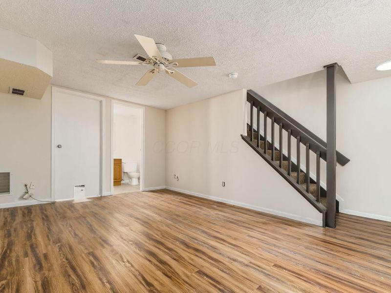 182 Macfalls Way, Unit # 17D, Blacklick, OH 43004 Photo 28