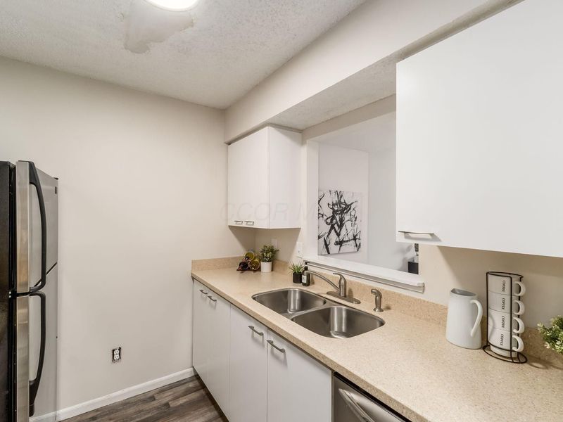 182 Macfalls Way, Unit # 17D, Blacklick, OH 43004 Photo 5