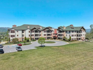 5442 The Peaks DR , Unit # 209, Roanoke, VA 24018