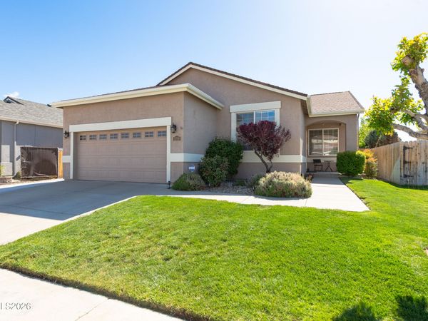 2729 Longridge Drive, Carson City, NV 89706