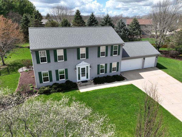 1109 Buteo Ct, Burlington, WI 53105