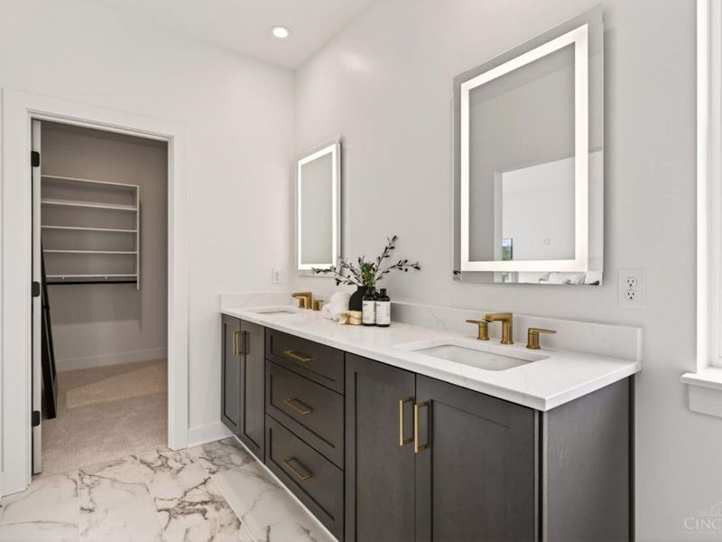 271 Strader Avenue, Cincinnati, OH 45226 Photo 23