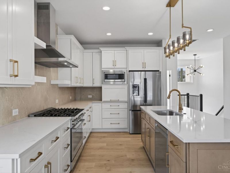 269 Strader Avenue, Cincinnati, OH 45226 Photo 2