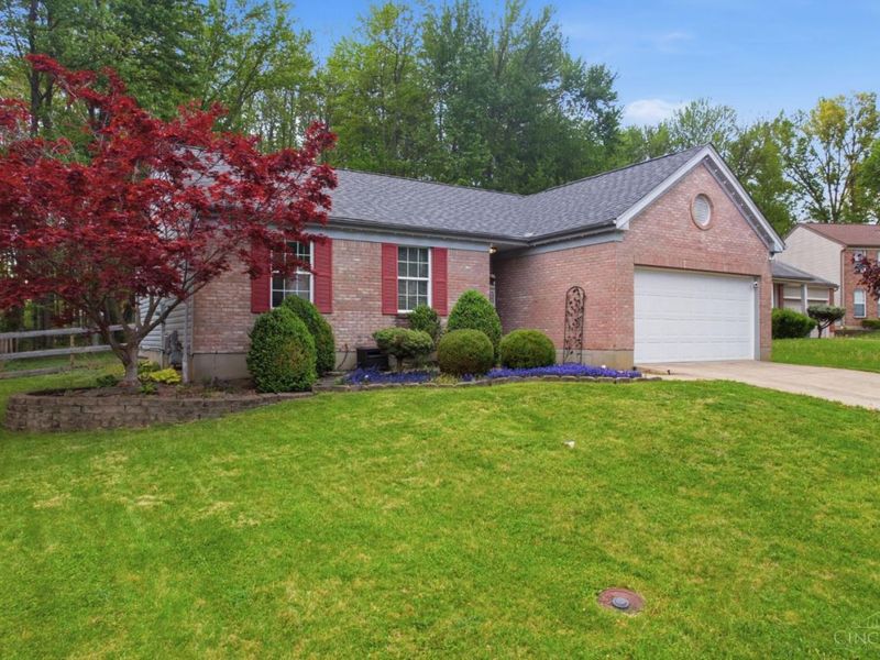 3586 Creek Crossing Blvd, Pierce Twp, OH 45102 Photo 2