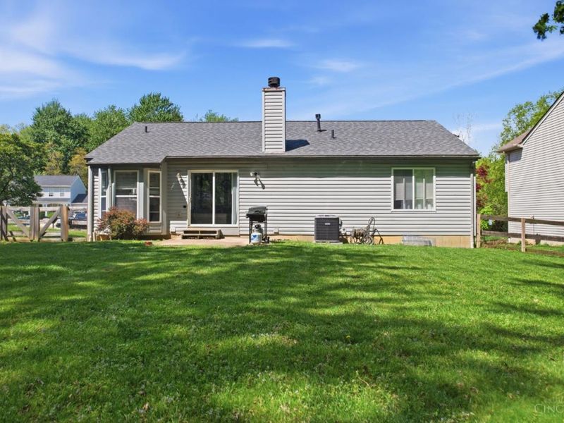 3586 Creek Crossing Blvd, Pierce Twp, OH 45102 Photo 5